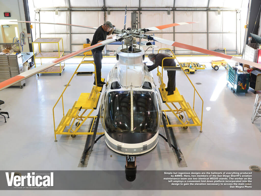 Wallpaper - April/May 2013 - Standard Version